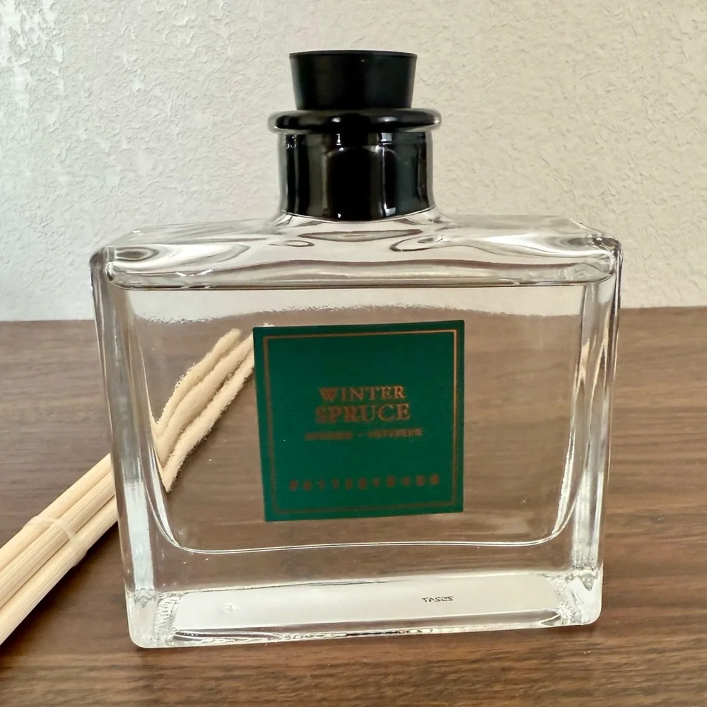Pottery Barn Winter Spruce Small Diffuser 3.4oz
